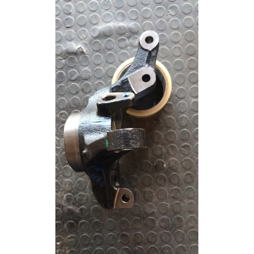 Suzuki Swift 1.3 1.5 05-10 Aks Taşıyıcı Sol