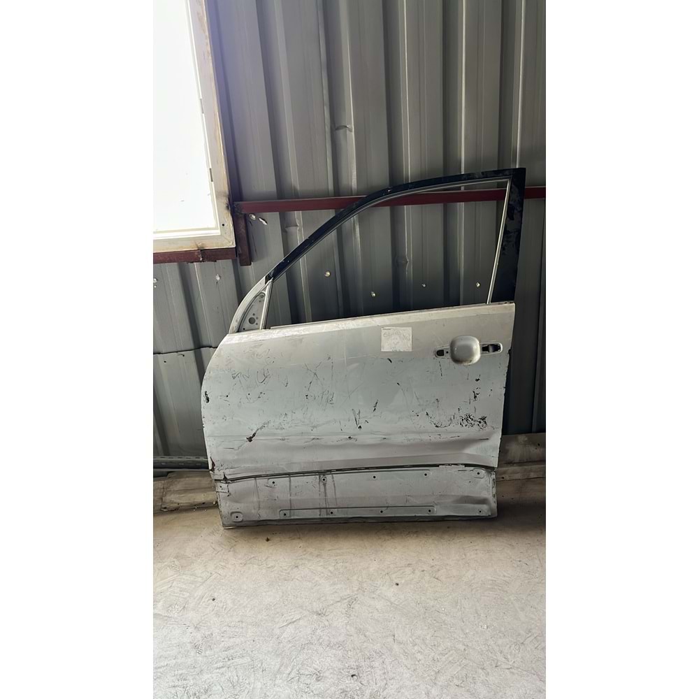 SUZUKİ GRAND VİTARA 06-12 5K ÖN SOL KAPI ÇIKMA