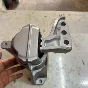Honda Civic FC5 1.6 DTEC Dizel N16A 16-20 MOTOR Takozu Sağ